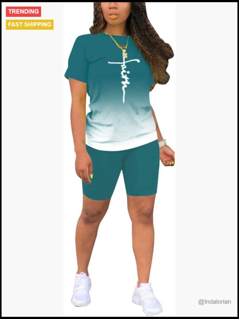 Polyester 2 Piece Workout Set Short Sleeve T-Shirt And Shorts